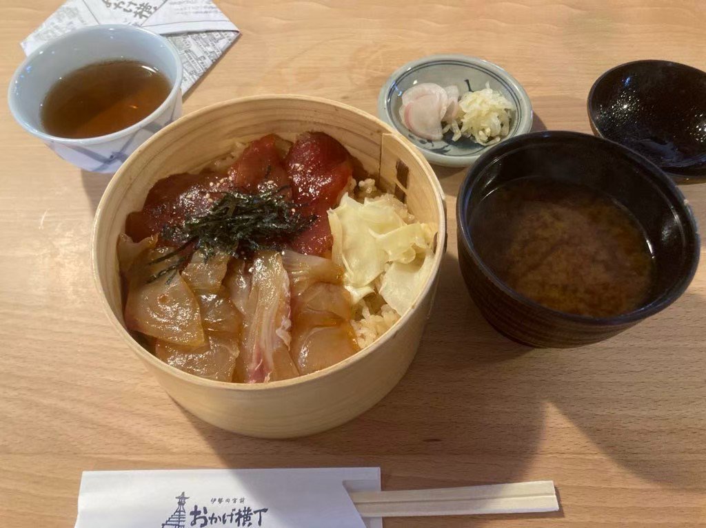てこねずし.jpg
